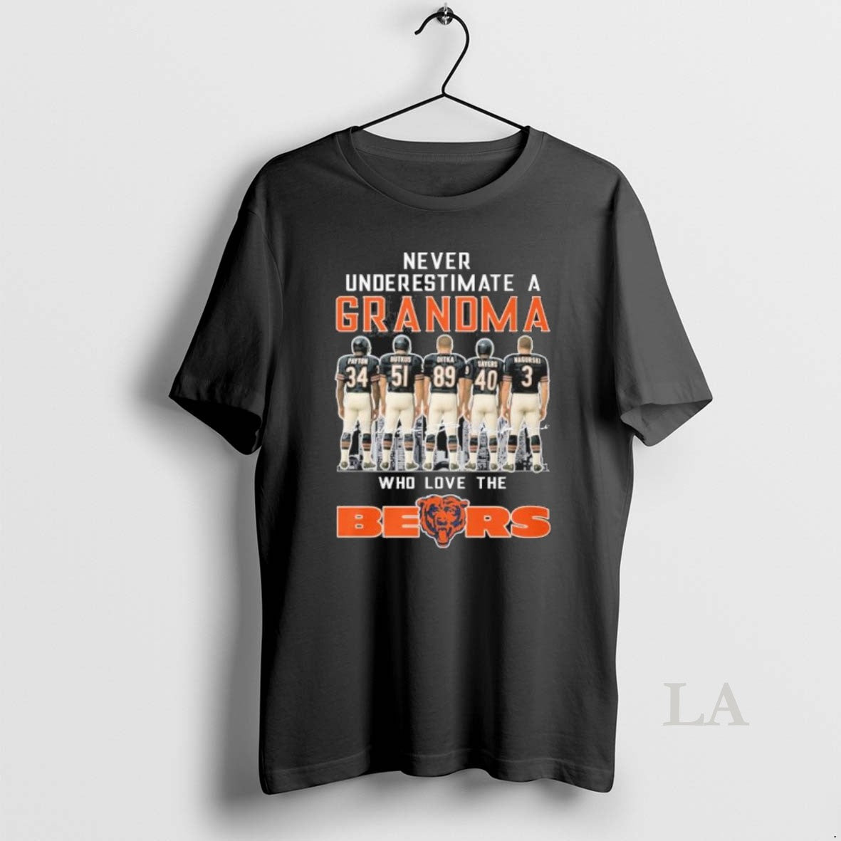 Original Never Underestimate A Grandma Who Loves The Chicago Bears