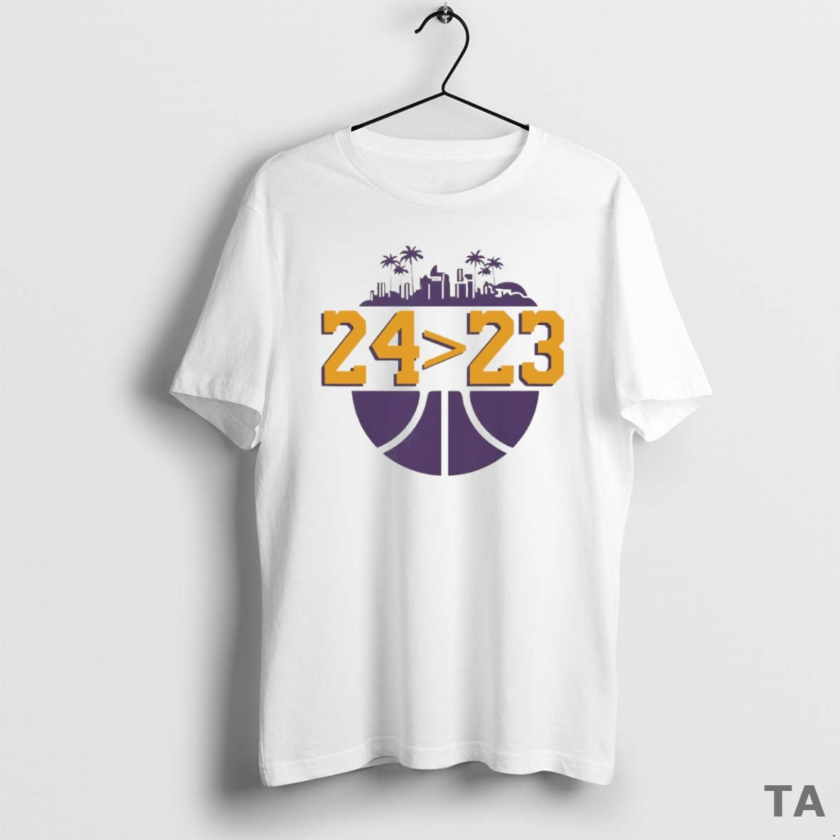 Top Los Angeles Lakers 24 Over 23 Circle T Shirt Sweater