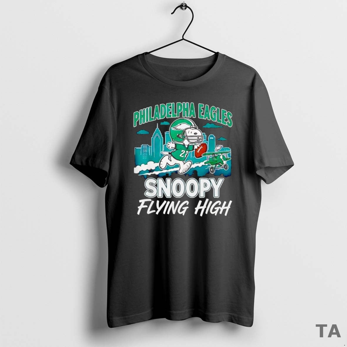 Top Philadelphia Eagles Snoopy Flying High Football Peanuts Fan T Shirt Sweater