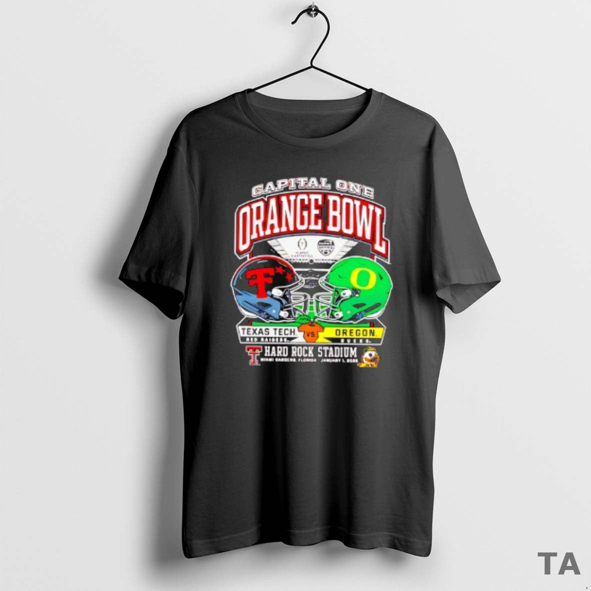 Top Texas Tech Red Raiders Vs Oregon Ducks 2025 Orange Bowl Dueling Helmets