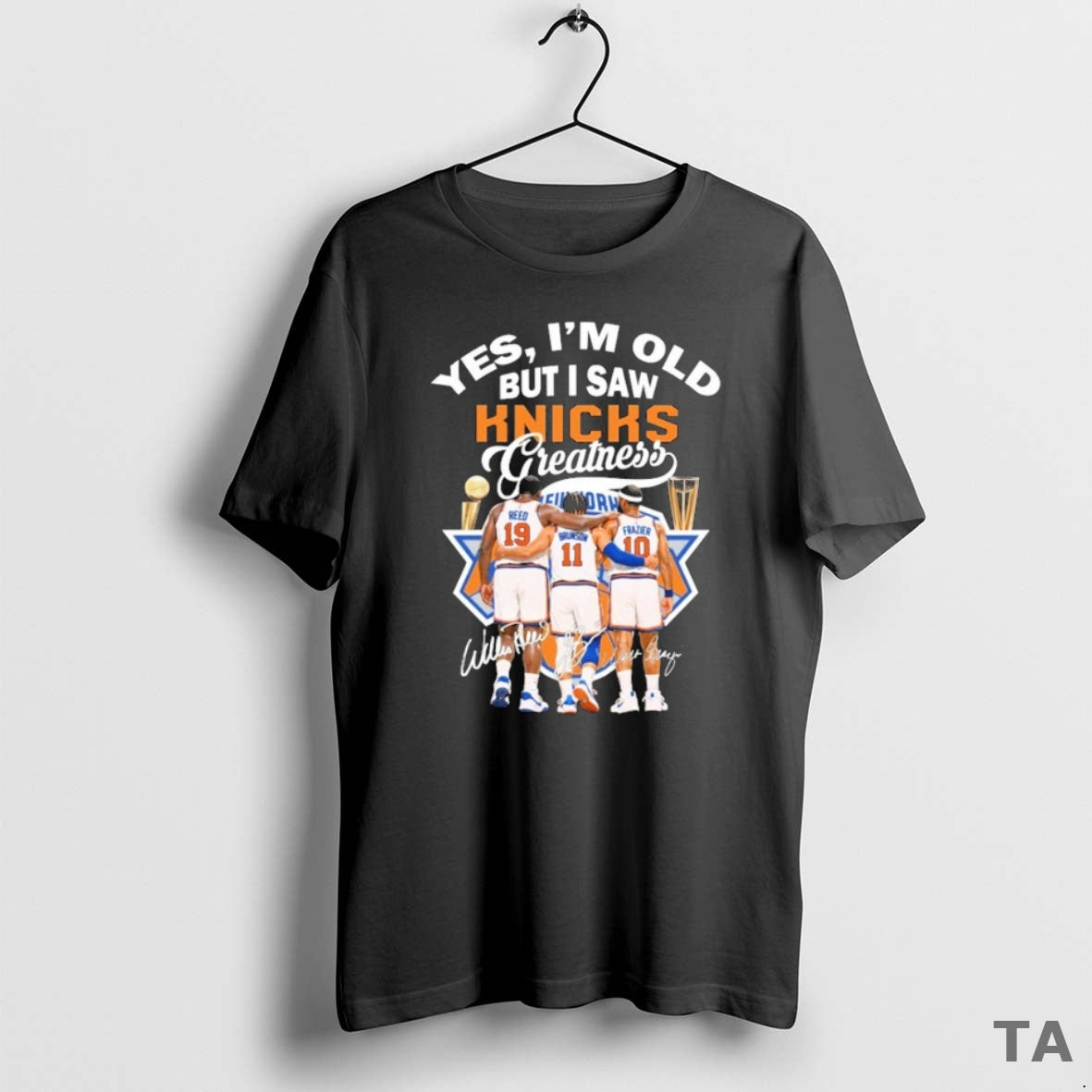 Top Yes Im Old But I Saw New York Knicks Greatness Signatures T Shirt Sweater
