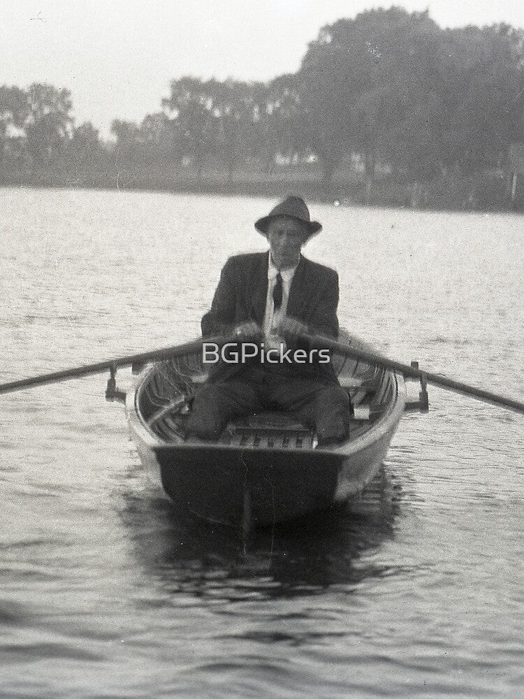 Vintage Canoe by BGPickers