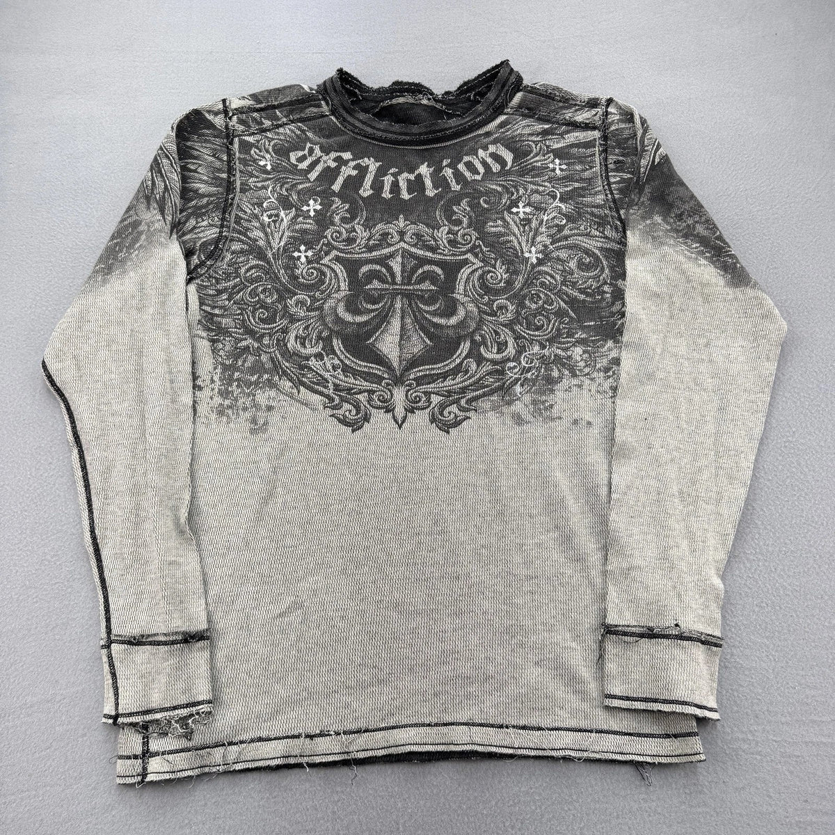 Affliction Shirt Mens Medium Gray Black Long Sleeve Distressed Graphic MMA Style Unisex , , , Long Sleeve Tee