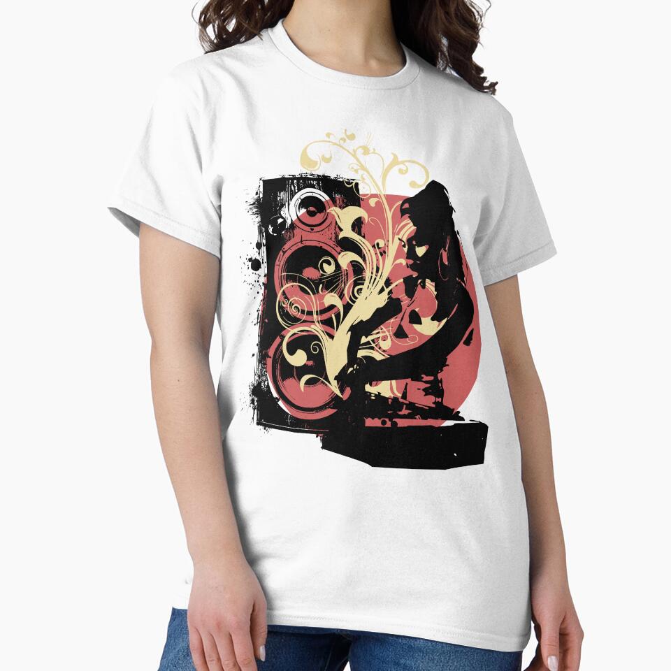 Vector Garden stencil - woman DJ and big speaker - Summer music festival by Pics'Elle Creations