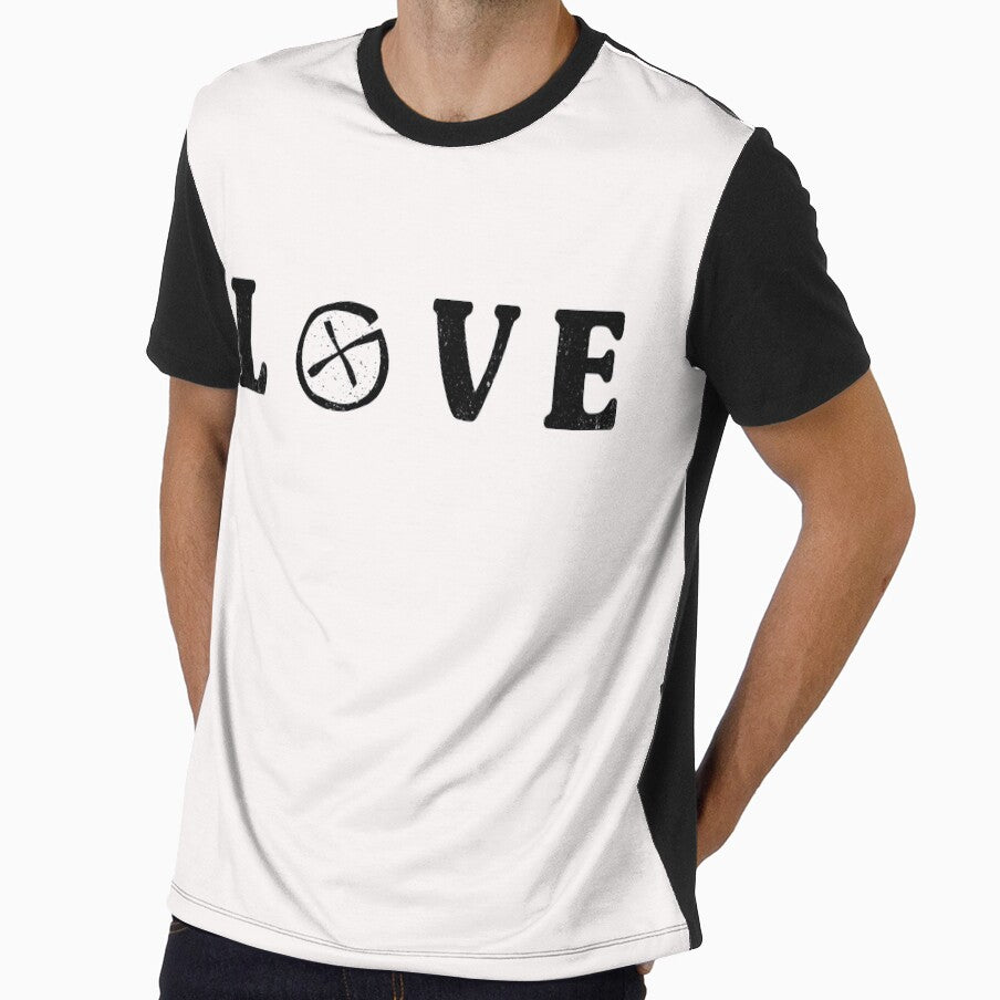 Love Geocaching: Cool Gift for Geocaching Fans and Lovers by FamousShirts